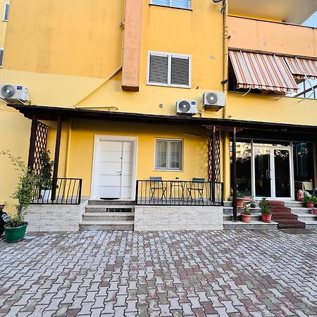 Edi Apartament Center Shkodër Exterior foto